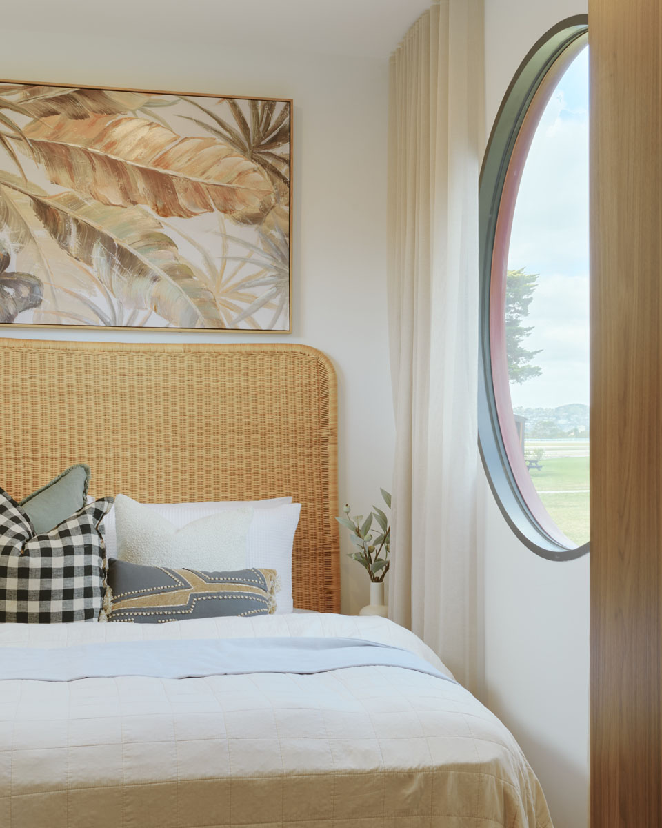 Sonic Steel_Mark VI+_Bedroom 01