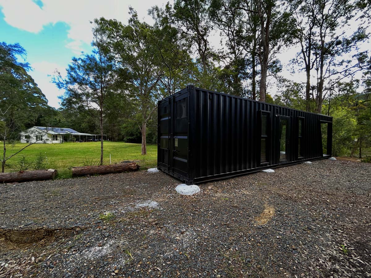 Mark VII_Right Side with House