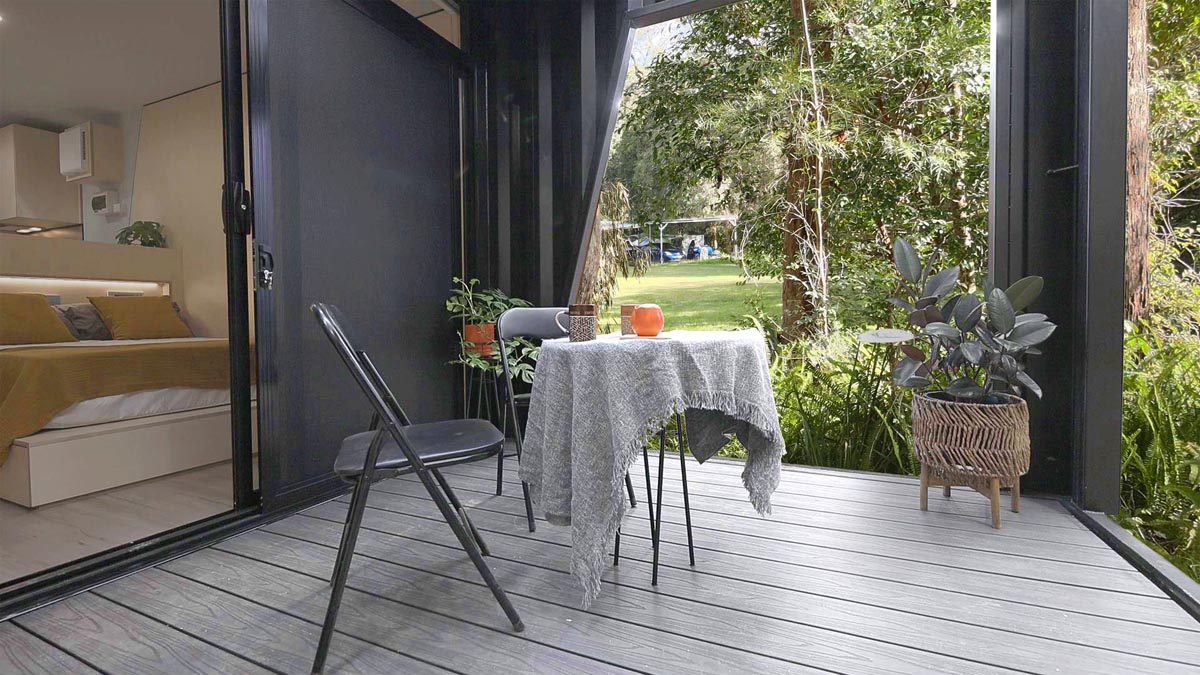 Mark VII_Front Closed